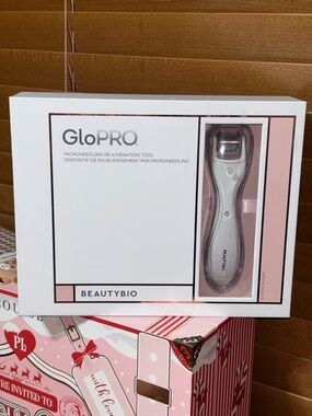 BeautyBio GloPRO Microneedling Regeneration Tool